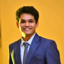  Karthik Pillai @karthik_pillai